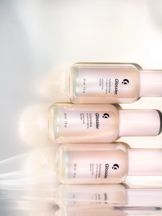 Glossier's Futuredew is a hybrid oil-serum that helps to moisturize the skin while giving a glow tha...