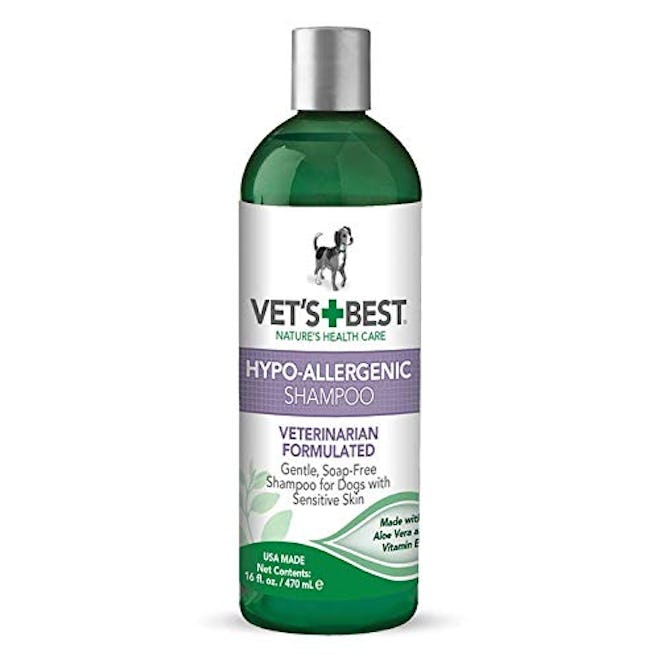 Vet's Best Hypo-Allergenic Shampoo For Dogs (16 Oz.)