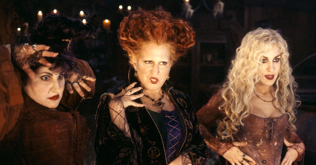 Halloween Movies From The 90s To Re-watch With Your Kids This October Halloween Movies From The 90s To Re-watch With Your Kids This October