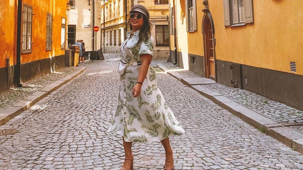 7 Stylish Walking Shoes For Travel That Are Actually Comfortable