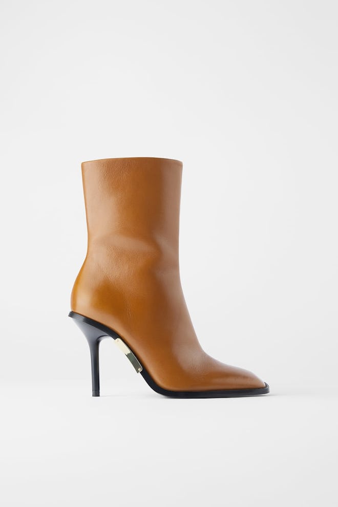 Heeled Leather Square Toe Ankle Boots 