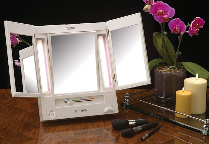 Jerdon Tri-Fold Makeup Mirror