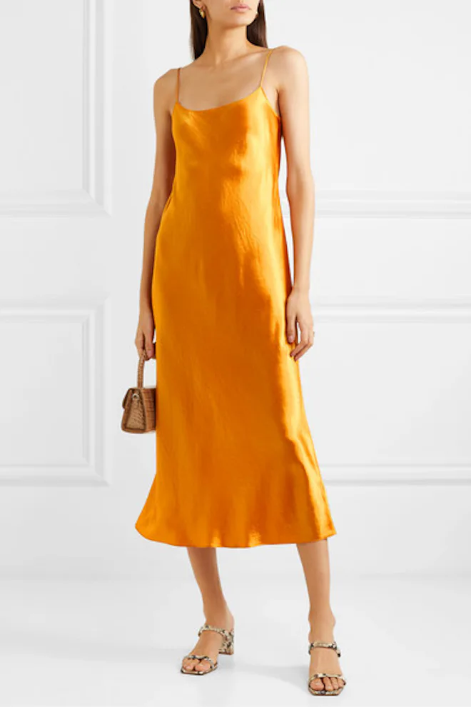 katie holmes orange dress Katie Holmes all smiles in uptown outing New York Daily News