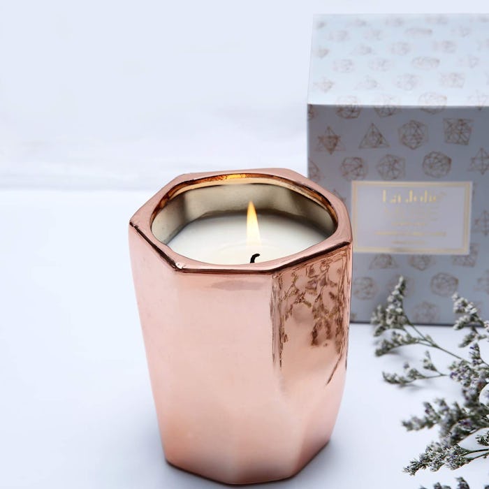 LA JOLIE MUSE Aromatherapy Scented Candle