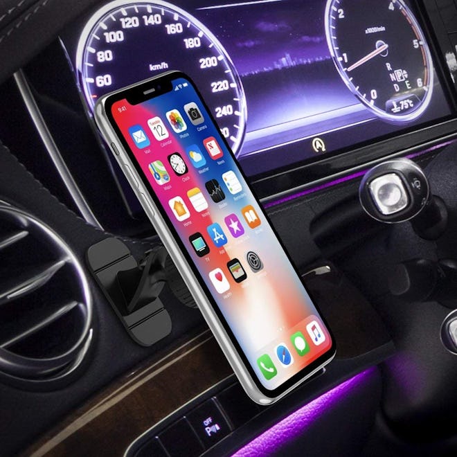 Trianium Magnetic Phone Mount