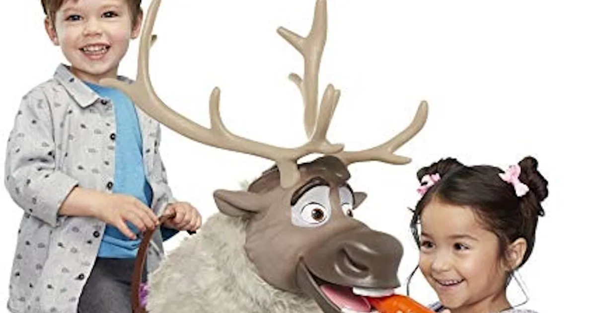 Renna Sven di Frozen 2, versione Playdate, amico perfetto a Renna Sven di Frozen 2, versione Playdate, amico perfetto a