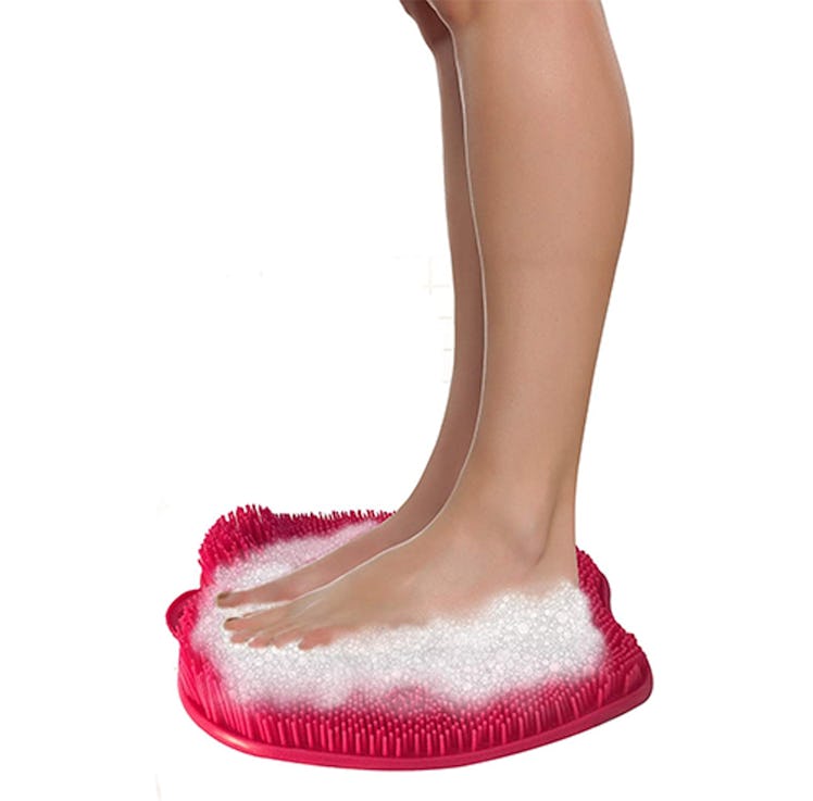 LOVE, LORI Shower Foot Scrubber