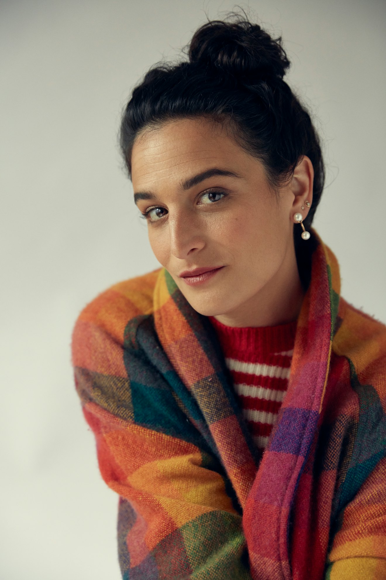 Jenny Slate discusses her past relationships and engagement to Ben Shattuck.