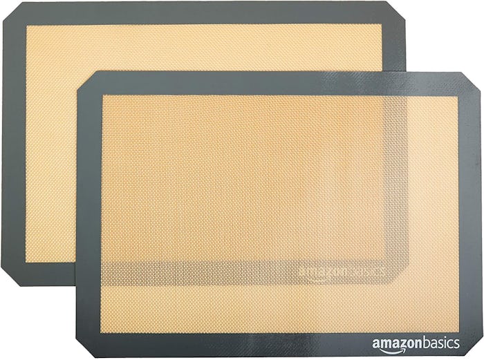 AmazonBasics Silicone Baking Mats (2-Pack)