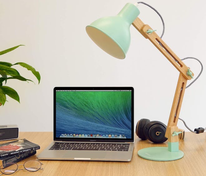 The Best Desk Lamps For Your Eyes