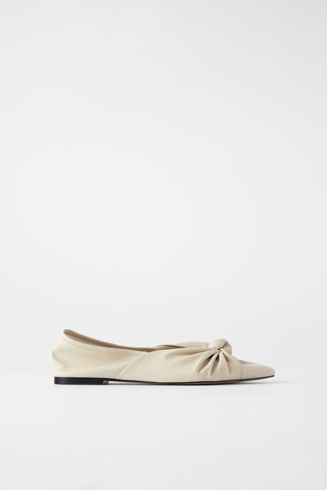 Soft Ballet Flats with Knots
