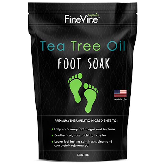 FineVine Tea Tree Oil Foot Soak with Epsom Salt