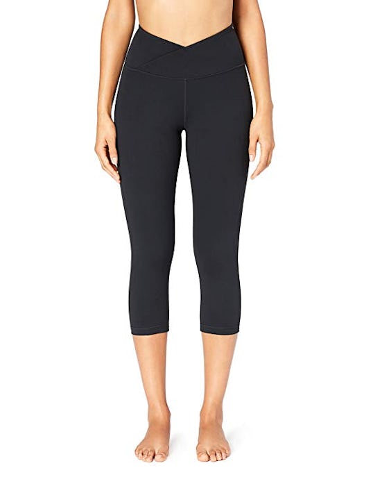 Core 10 ‘Build Your Own’ Yoga Capri Legging