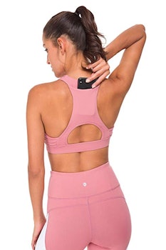 QUEENIEKE Racerback Sports Bra