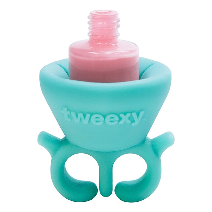 Tweexy Wearable Nail Polish Holder 