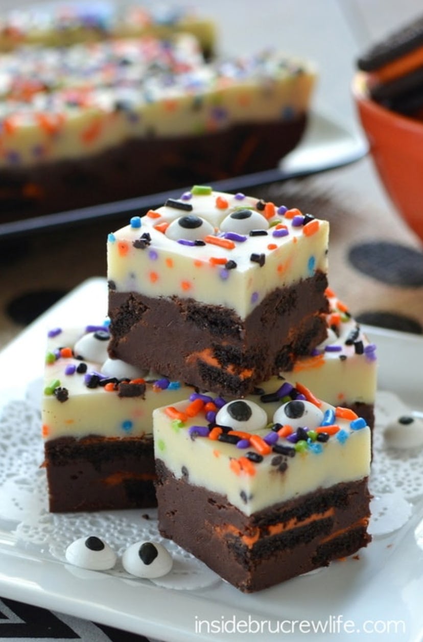Easy to make Oreo fudge with spooky sprinkles is a perfect Halloween classroom snack. 