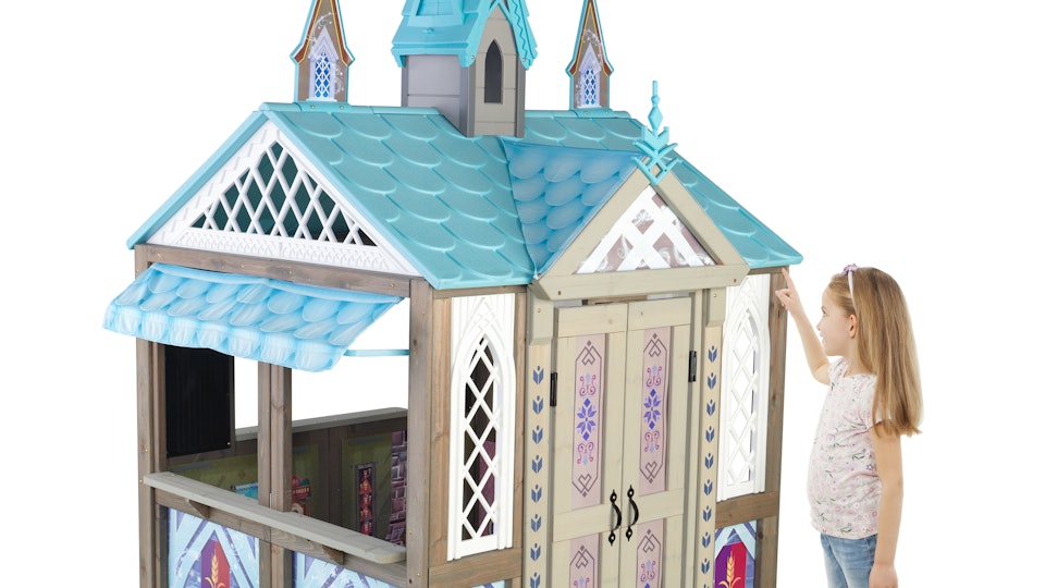 Kidkraft S Frozen 2 Arendelle Playhouse At Costco Is Move