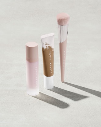 Hydrating Complexion Essentials With Brush