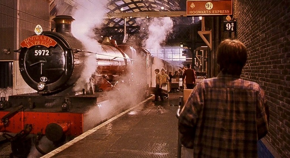 Primark's Hogwarts Express Advent Calendar Is An Actual Miniature Train