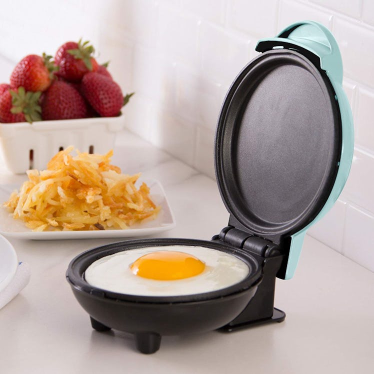 Dash Mini Maker Electric Round Griddle 