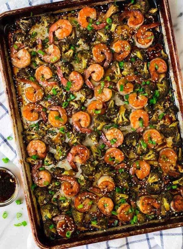 Sheet pan shrimp with broccoli