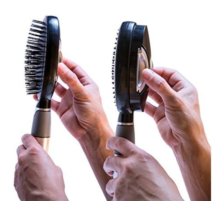 Qwik Clean Self Cleaning Hair Brush