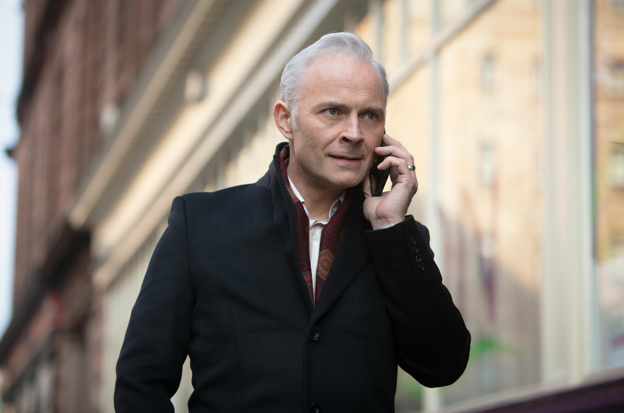 Next photo of Mark Bonnar