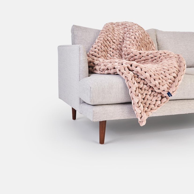 Dusty blush velvet weighted blanket from Bearaby x West Elm collaboration