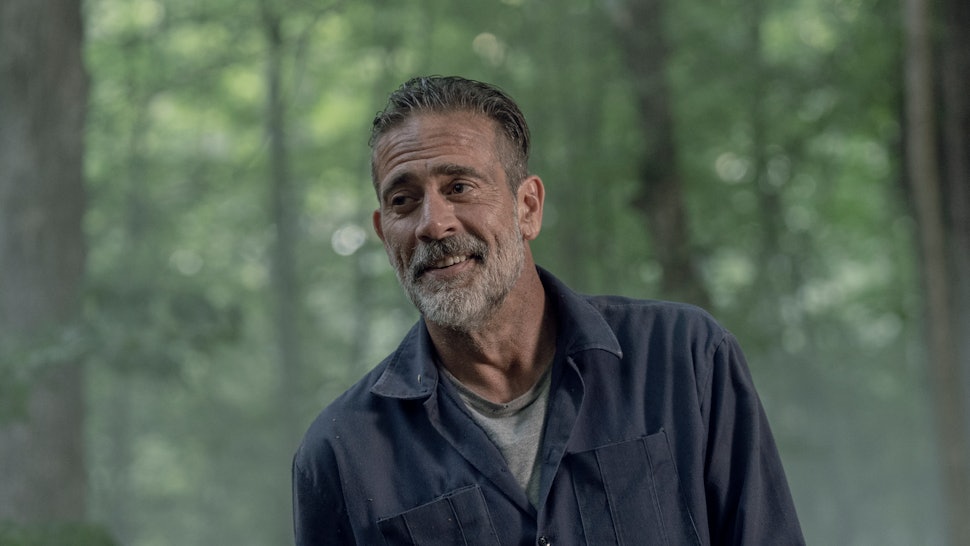 Negan & Beta's Meeting On 'The Walking Dead' Means Someone Is Dying ...