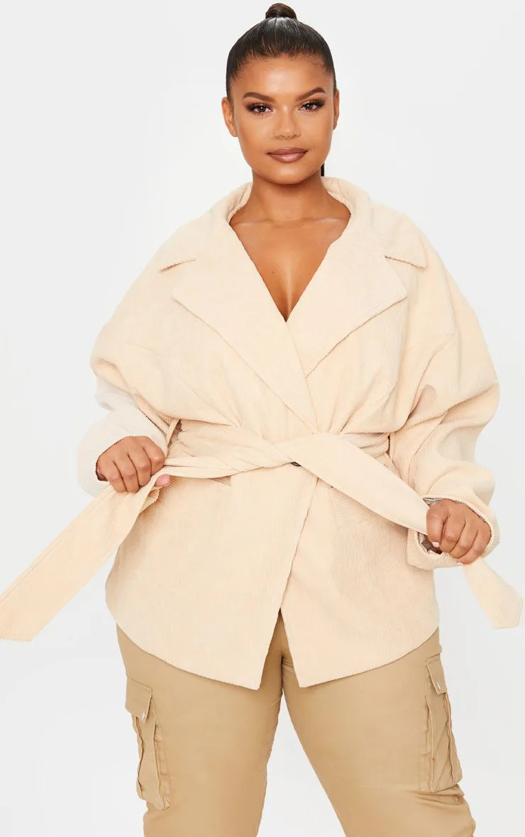 7 Stylish Travel Jackets For Fall That Will Have You Insta-Ready