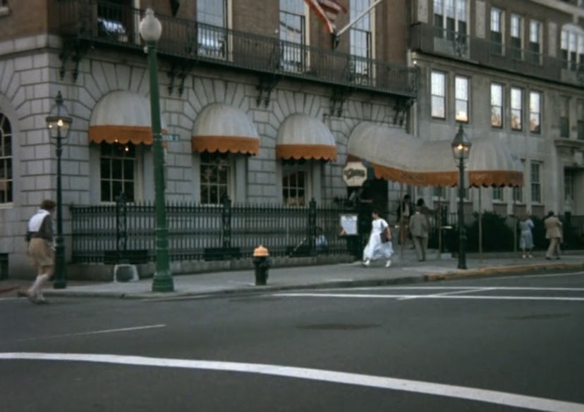 The exterior of the Cheers bar