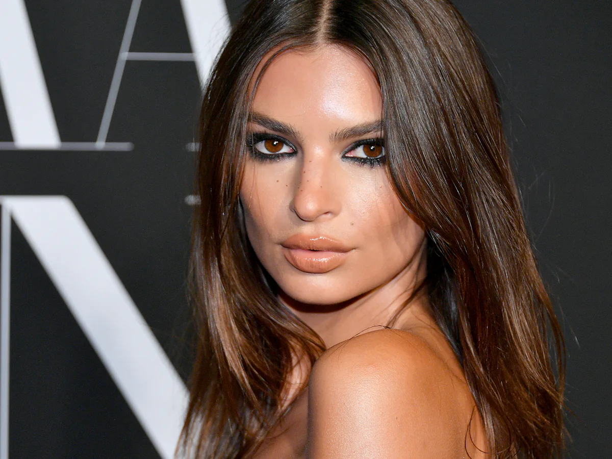 4 Fall 2019 Eyeshadow Trends Your Favorite Celebs Are Loving 4 Fall 2019 Eyeshadow Trends Your Favorite Celebs Are Loving