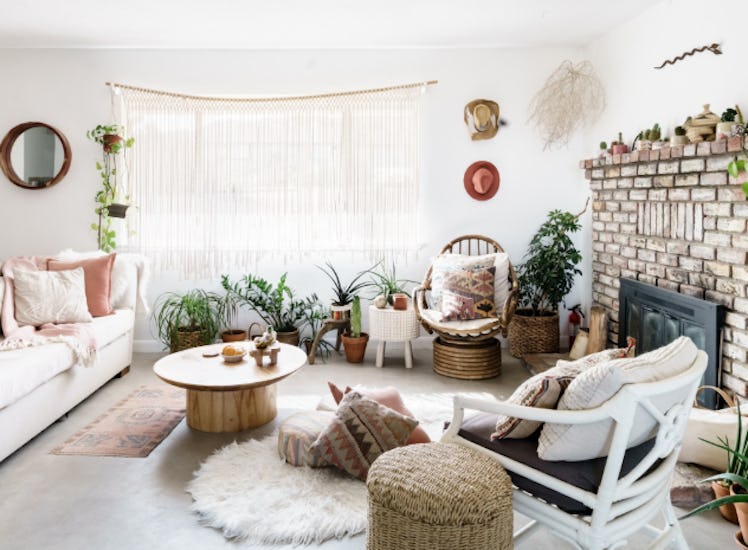 This cozy home with boho-chic decor is such a romantic Airbnb in the U.S. for couples to retreat to.