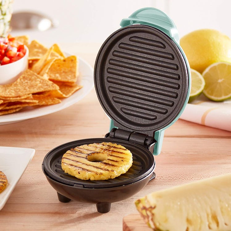 DASH Mini Grill Machine
