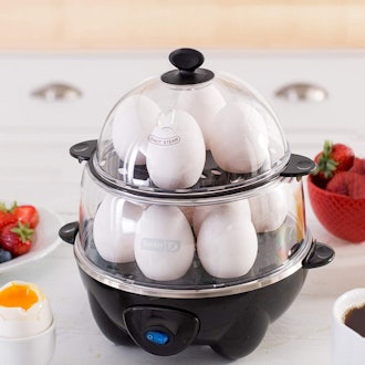Dash Deluxe Rapid Electric Egg Cooker