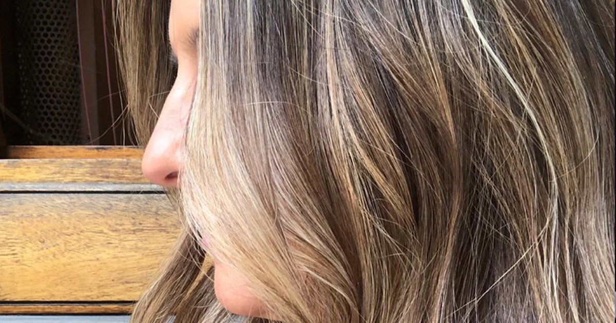 Do Highlights Damage Hair? Here's What Experts Say