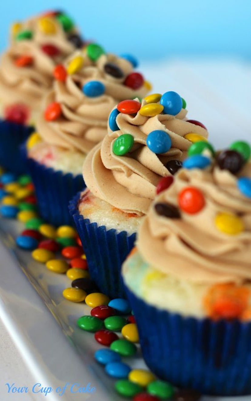 Things To Make With Leftover Halloween Candy, M&M Cupcakes With Peanut Butter Frosting 