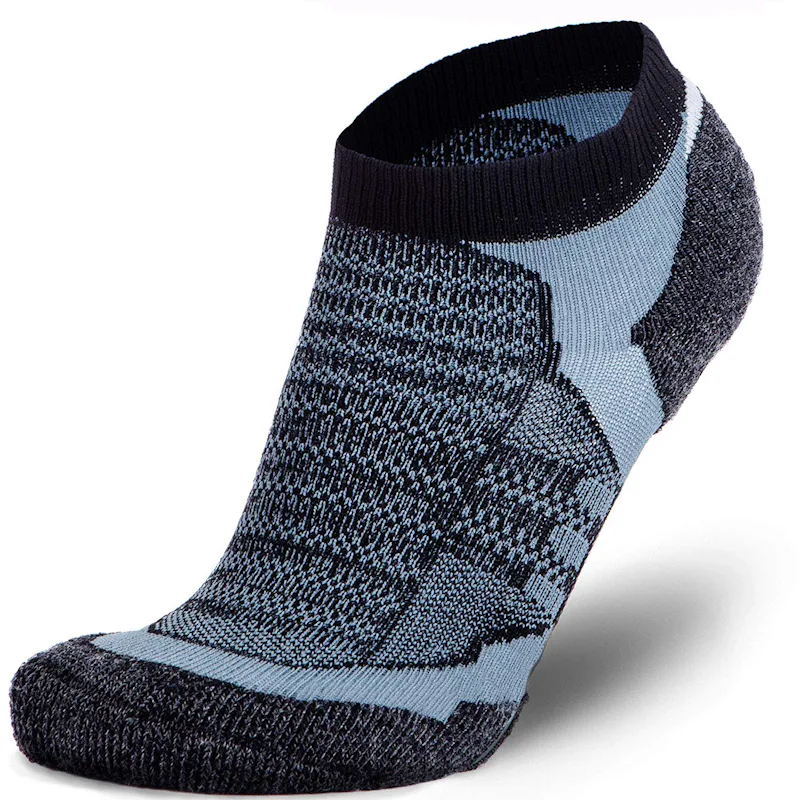The 9 Best Socks For Cold Feet In 2022