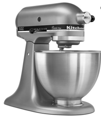 KitchenAid® Classic Plus™ Series 4.5 Quart Tilt-Head Stand Mixer - Silver