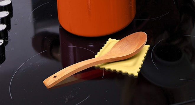 Fred & Friends SAUCED UP Ravioli Spoon Rest