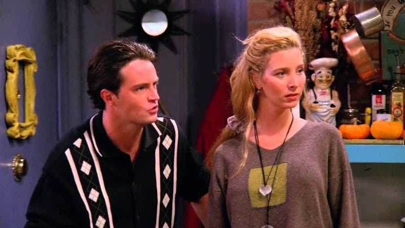 The One Where Underdog Gets Away is a 'Friends' episode to stream on Thanksgiving.