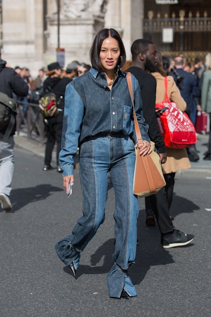 5 Winter Jeans Trends To Try Now, According To Denim Aficionados