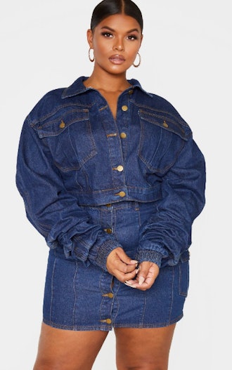 Plus Mid Wash Oversized Cropped Denim Jacket 