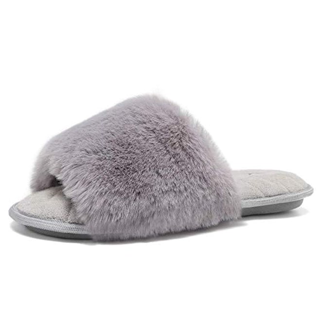 fanture Women's Furry Faux Fur Slippers