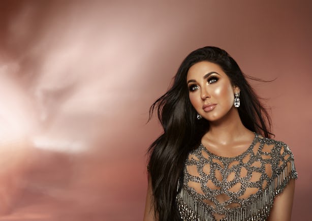 Jaclyn Hill Cosmetics’ Holiday Collection Relaunch Is All About The Glow