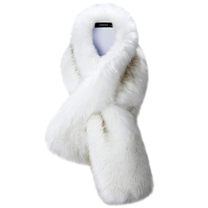 Caracilia Faux Fur Collar 