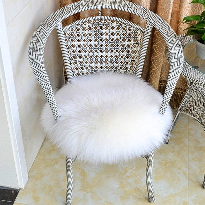 Softlife Round Faux Fur Chair Cover