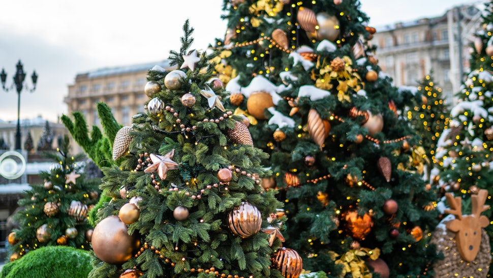 Is A Real Or Fake Christmas Tree Better For The Environment