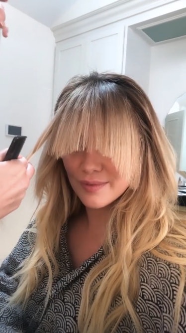 hilary duff s lizzie mcguire bangs are so nostalgic hilary duff s lizzie mcguire bangs are