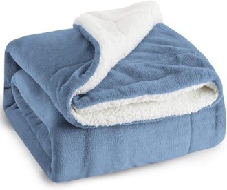 Bedsure Sherpa Fleece Blanket